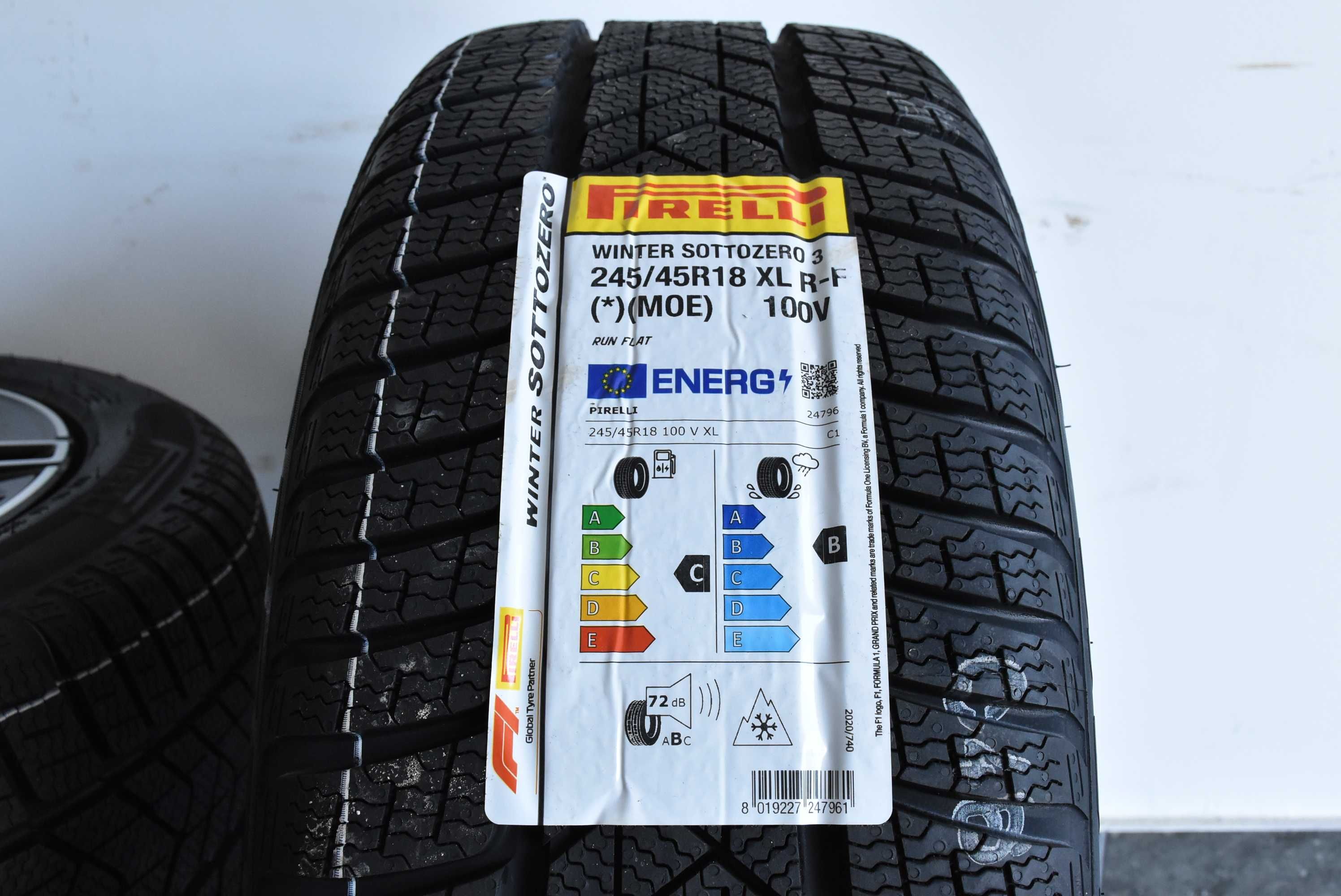 Koła OEM 18 Zima Mercedes E-Klasa W213 AM Pirelli RSC 2023 NOWE
