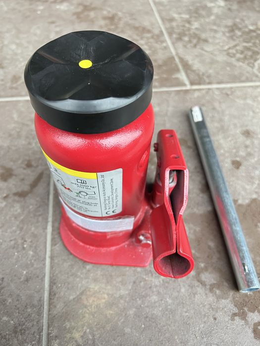 Продам гідравлічний домкрат орігінал VW