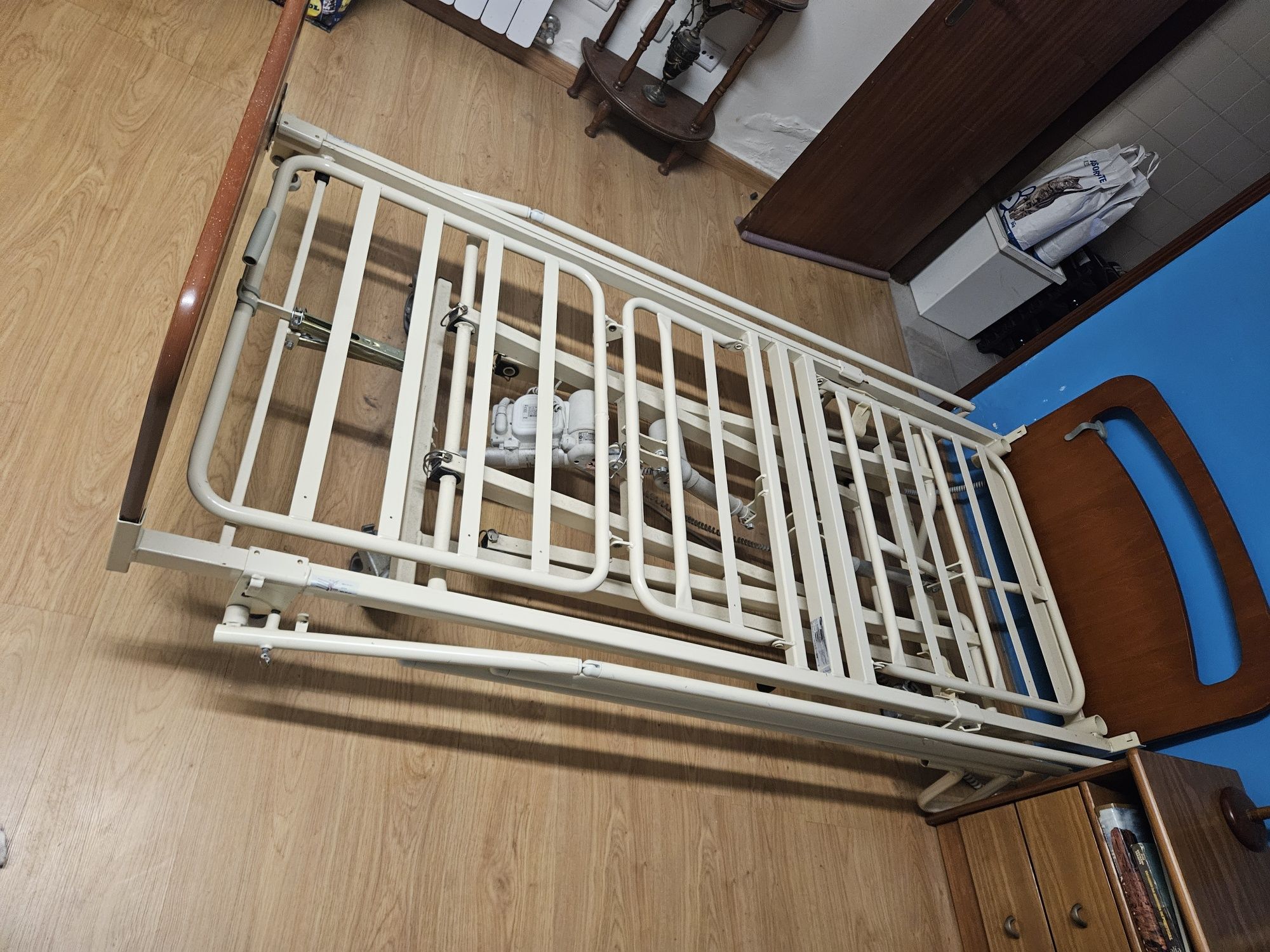 Cama articulada elétrica