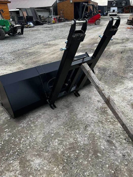 Łyżka na widły do wózka widłowego-ŁYCHA z siłownikiem-DOSTARCZAM