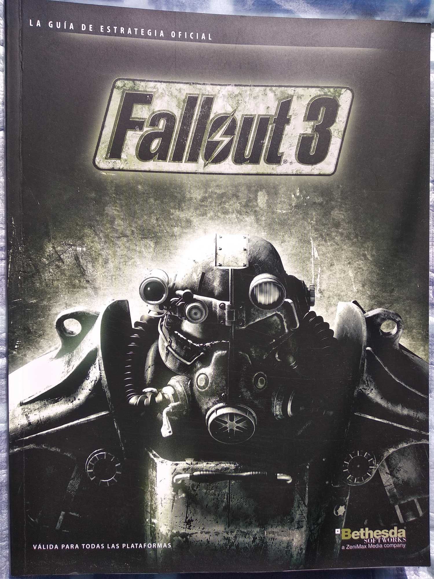 Fallout 3 Game of the Year Edition PS3 + Guia oficial do jogo