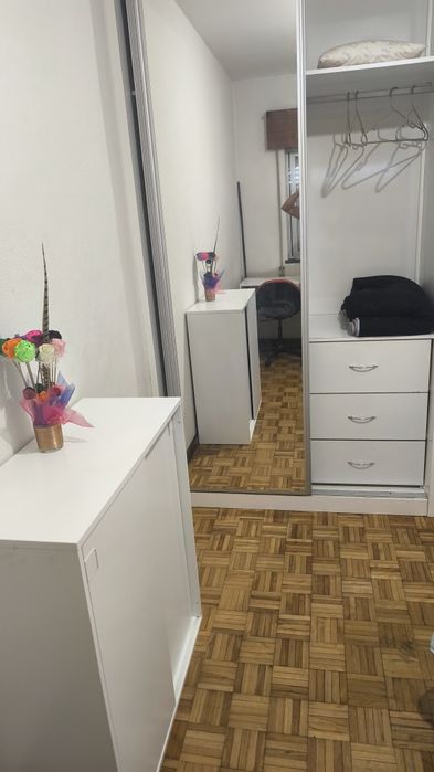 Alugo quarto em Braga (Maximinos)