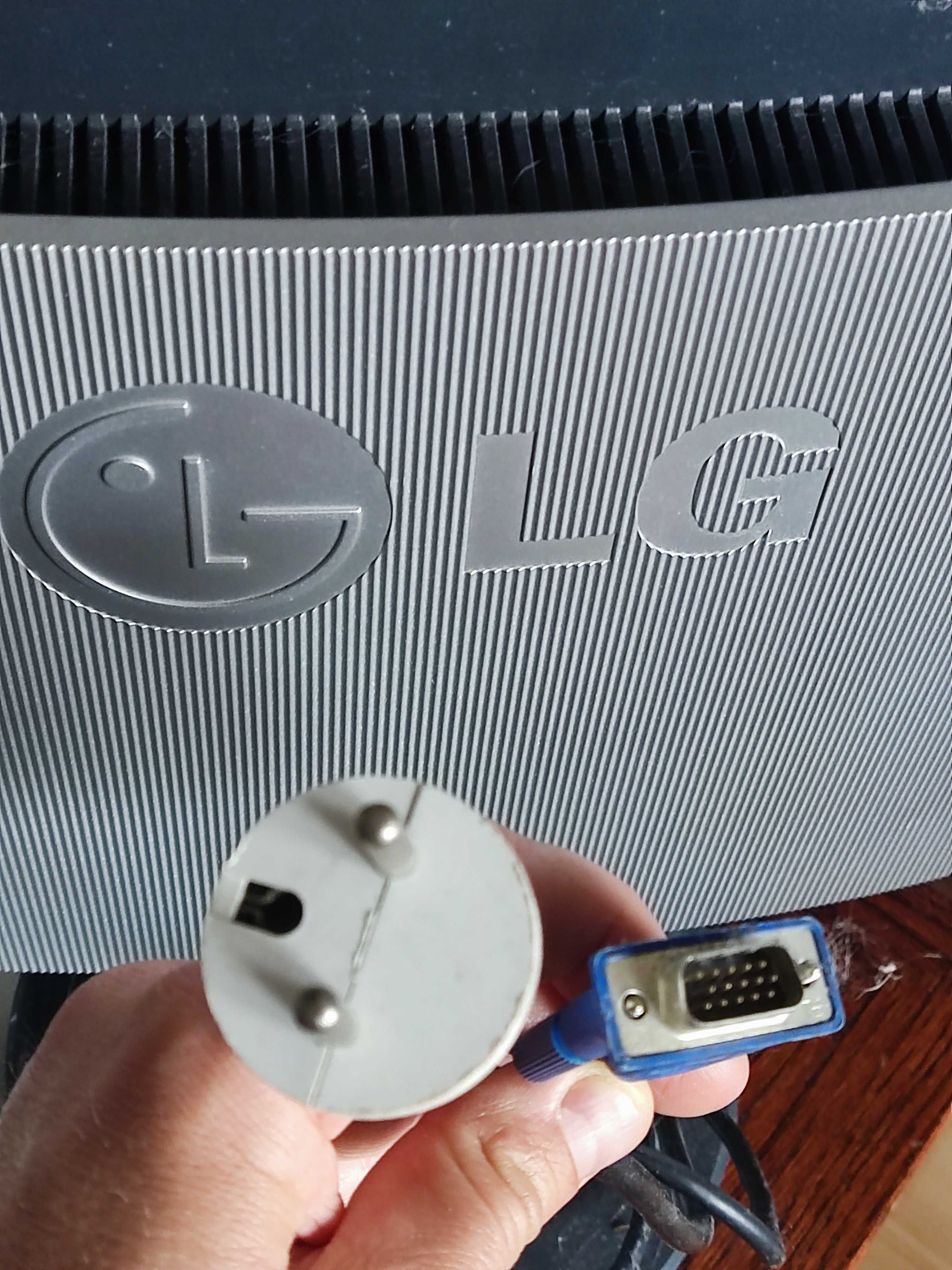 Sprzedam monitor LG FLATRON L1730S