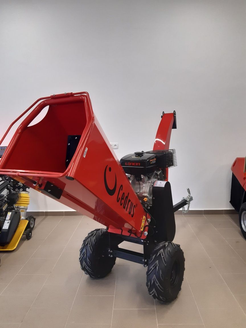 Rozdrabniacz bębnowy do gałęzi CEDRUS RB03 Loncin 15 KM 12cm RATY 0%