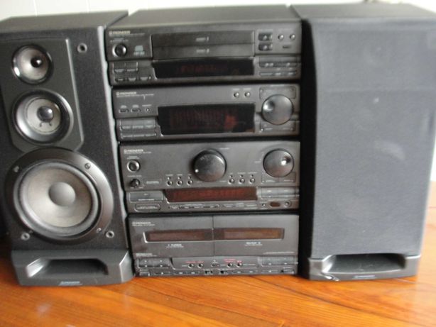Pioneer Twin-Tray Cd Player PD-P720T
