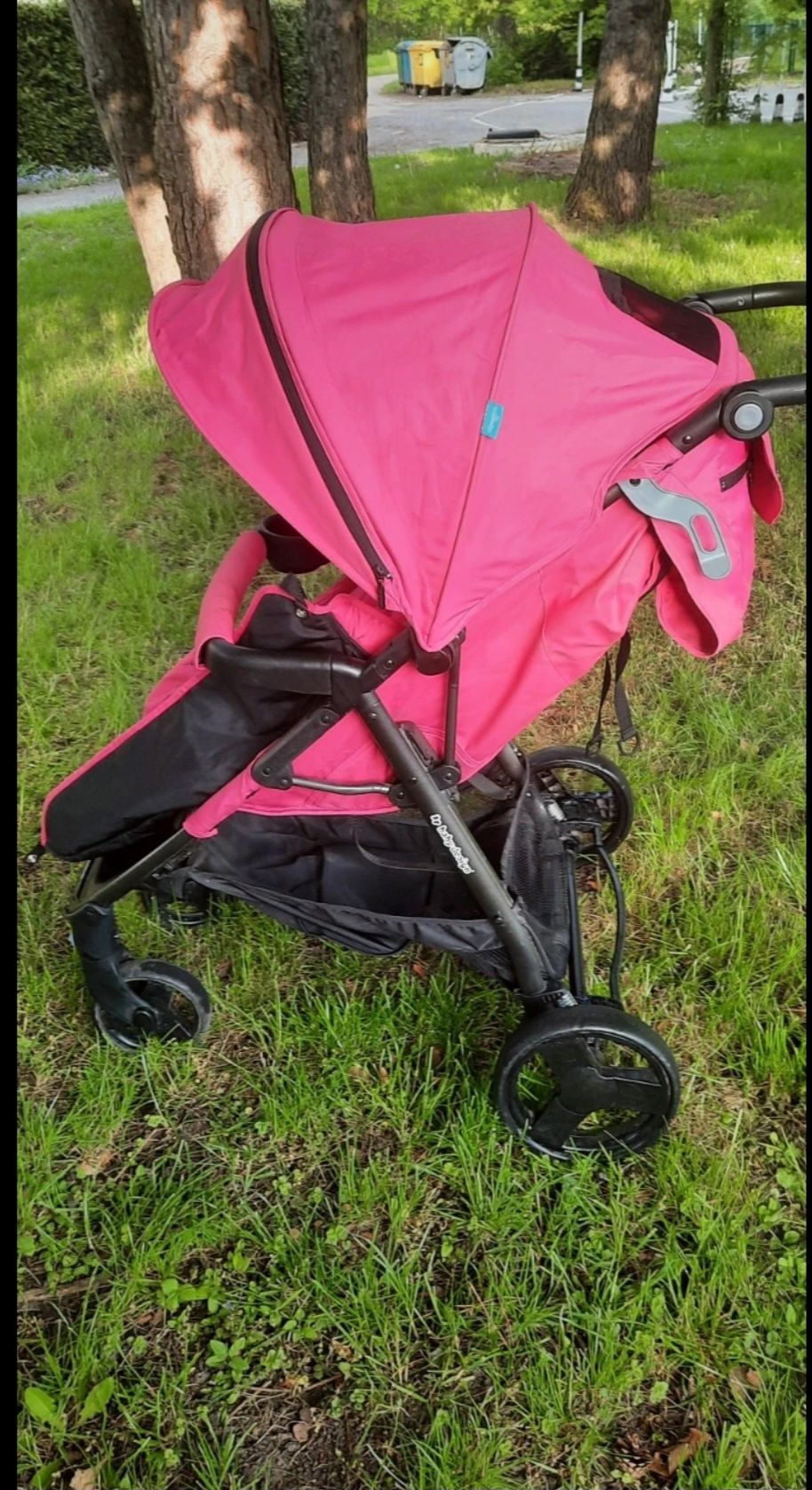 Wózek spacerowy z funkcją spania Baby Design

Bardzo dobry Baby Design