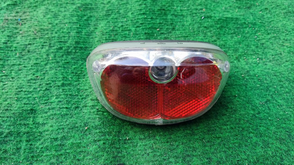 Lampa tylna Gazelle na baterie