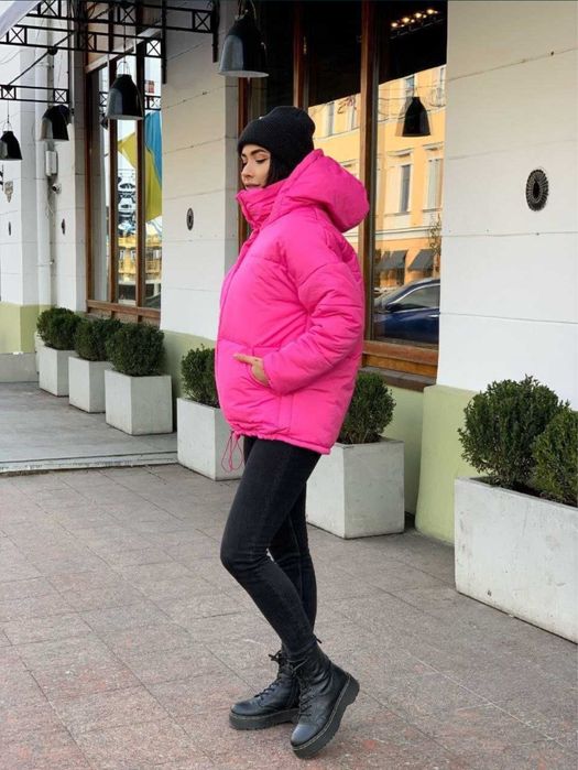 Малинова, нова, легка та тепла