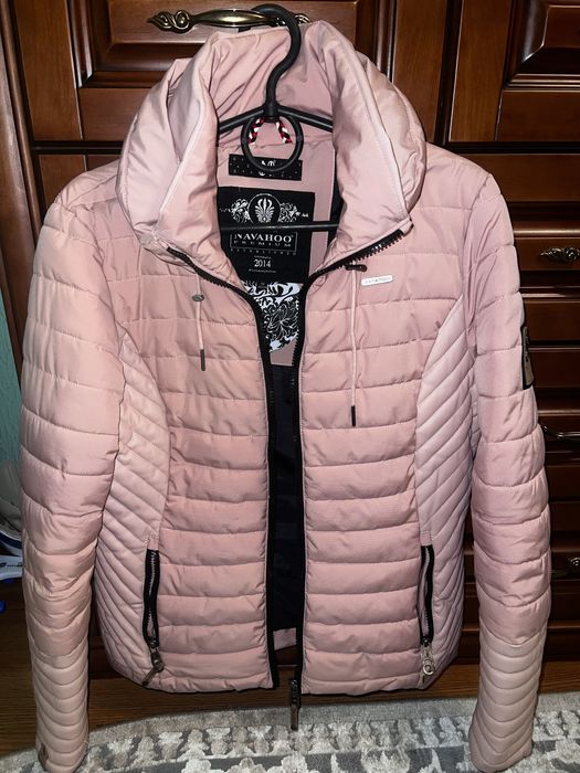 Курточка розмір М