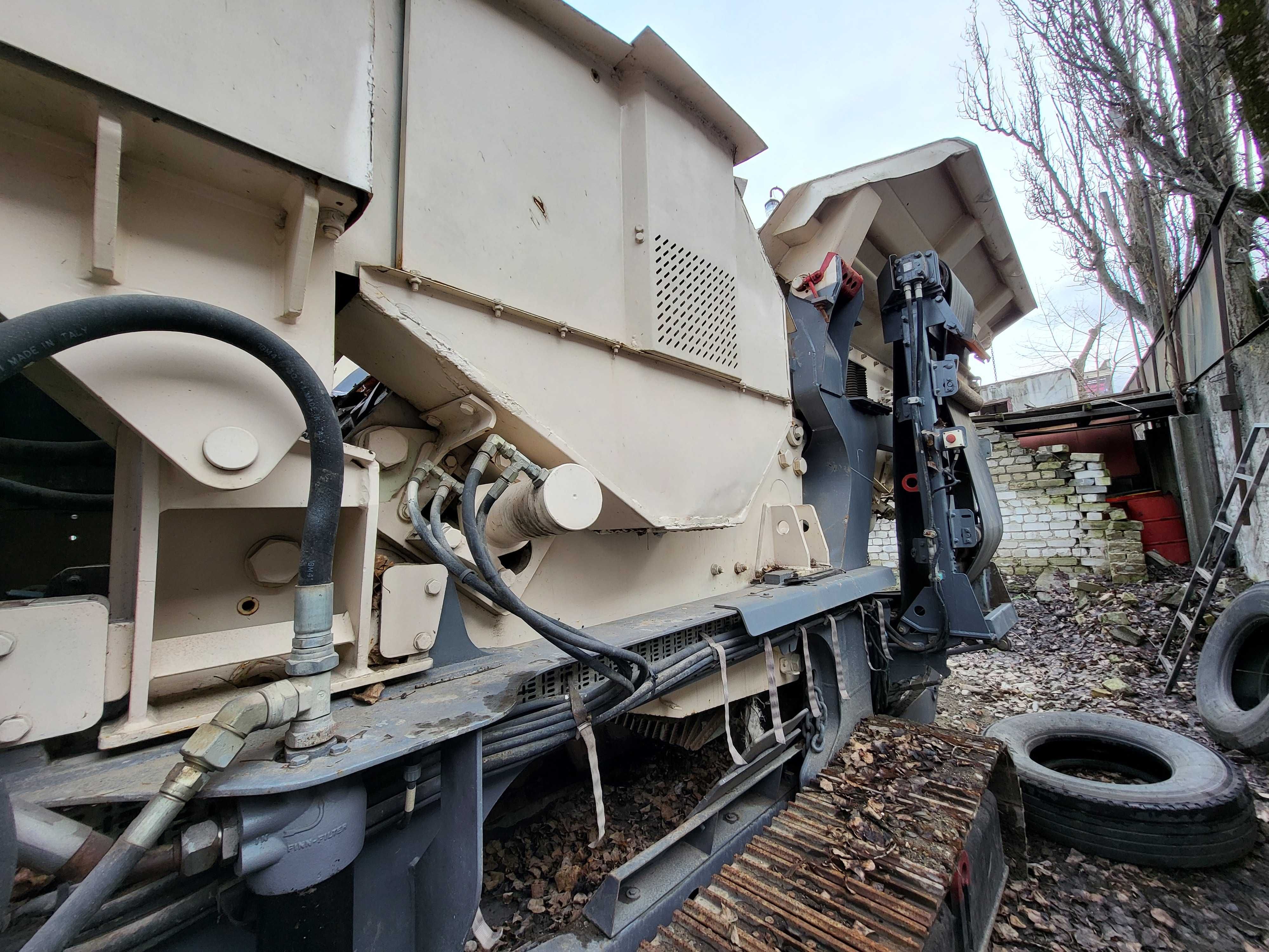 Щокова Дробарка Metso LT95 Щоковая дробилка