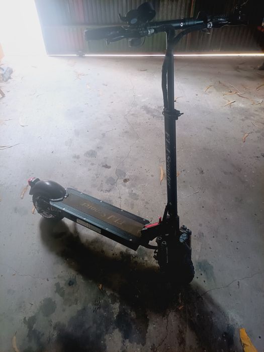 Trotinetes FLJ scooter