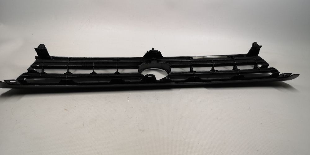 Grill atrapa przód przednia Toyota Corolla VII E100 NOWA 92-97
