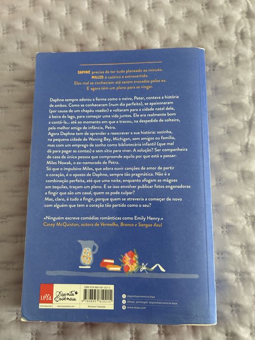 Uma boa História- Emily Henry