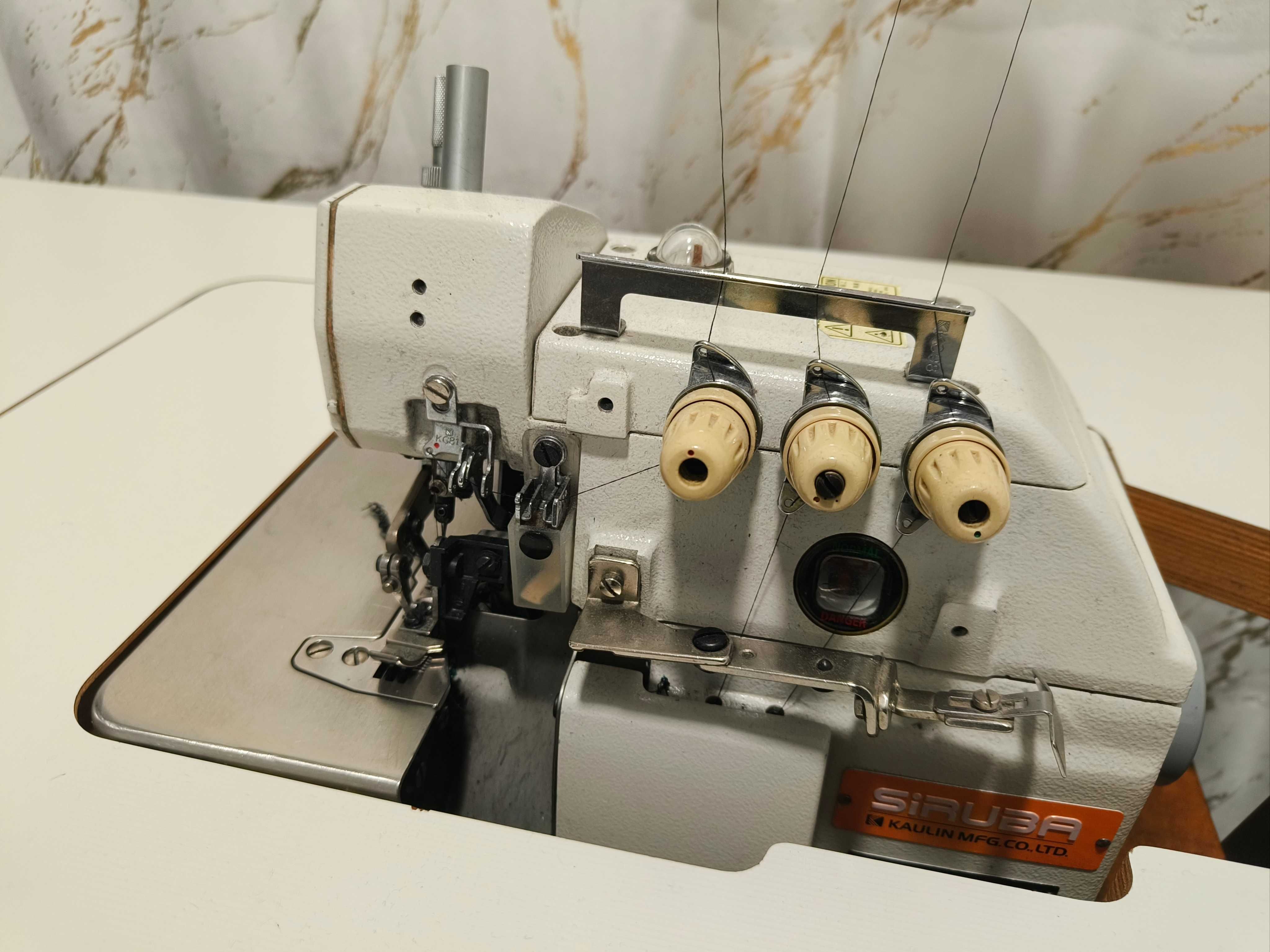 Owerlok 3 nitkowy overlock siruba maszyna przemysłowa owerlock Siruba