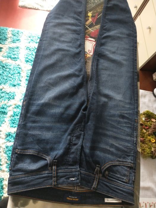 Spodnie damskie jeansy Jack & Jones Rozmiar 28/30