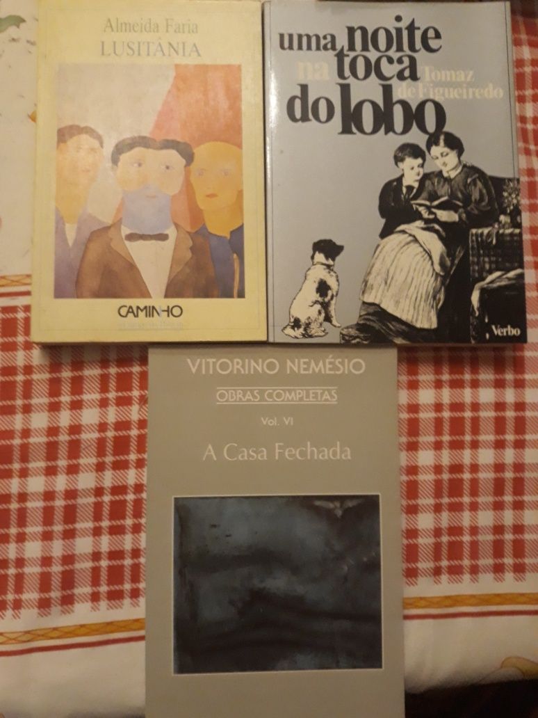 30 Livros variados