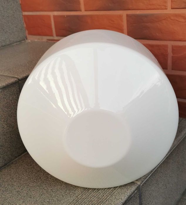 Lampa Biała Wisząca Zaos PRL