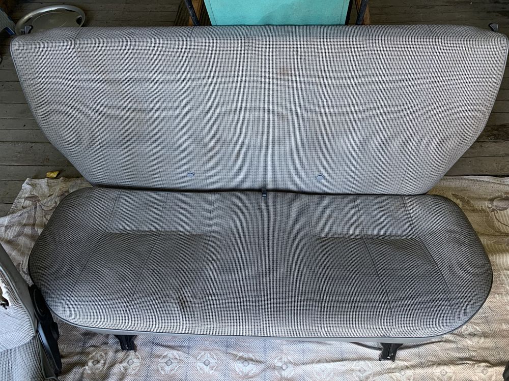 Сидения Opel Kadett E, пассажир и задний диван