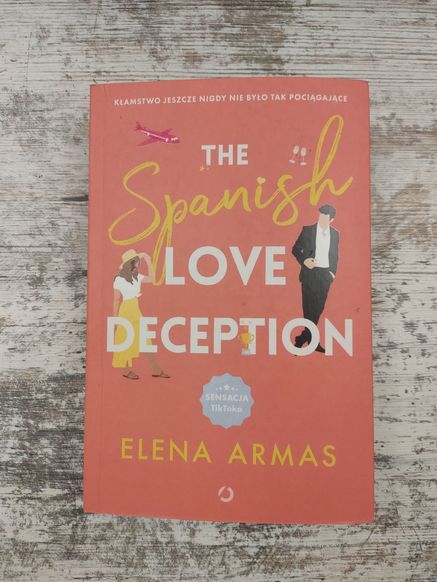Książka The Spanish Love Deception Elena Armas