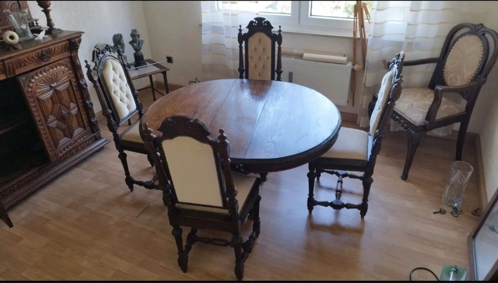 Антикварний набір у стилі барокко