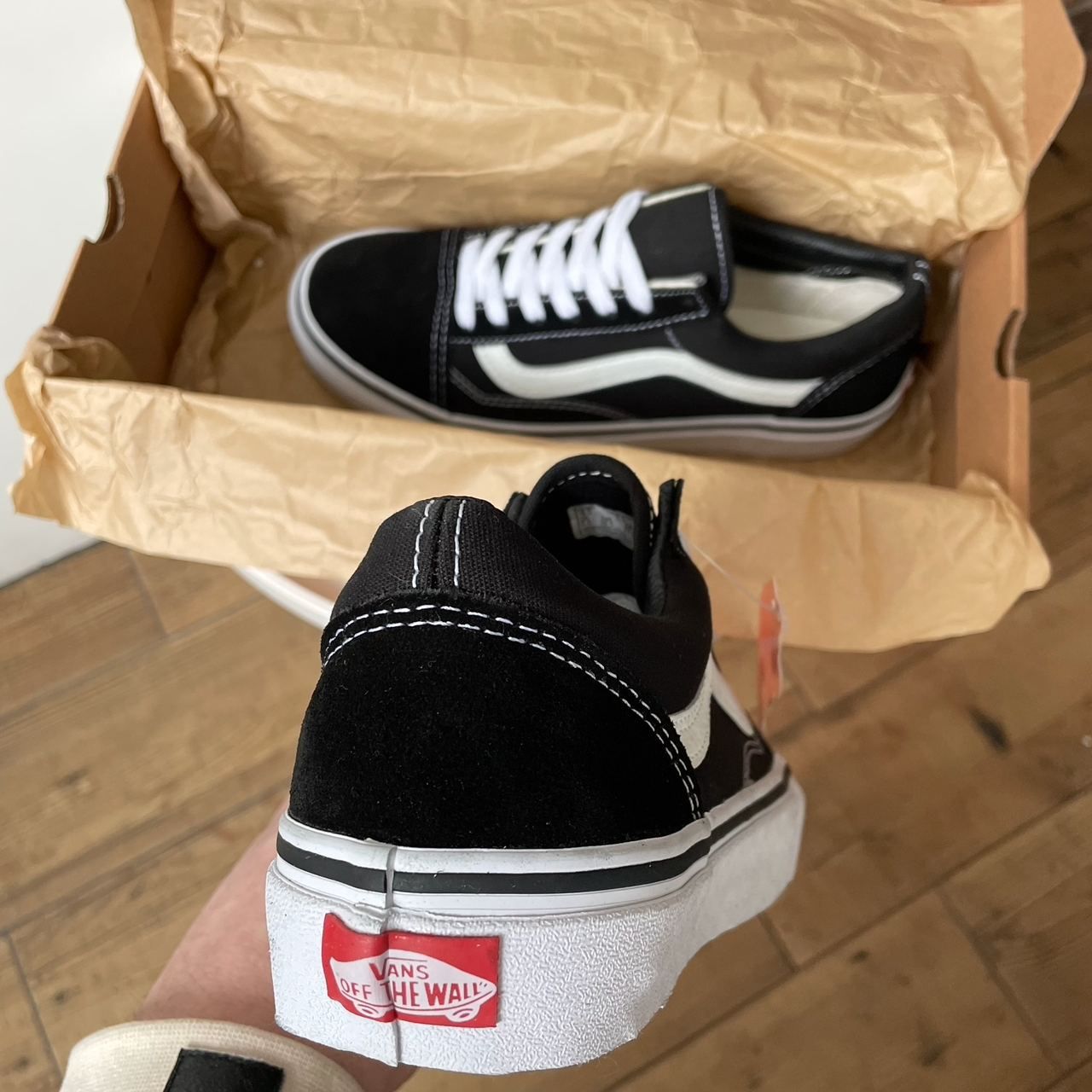 Vans Old Skool Black/White розміри 36-45