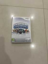 Skylanders giants e skylanders spyros adventure