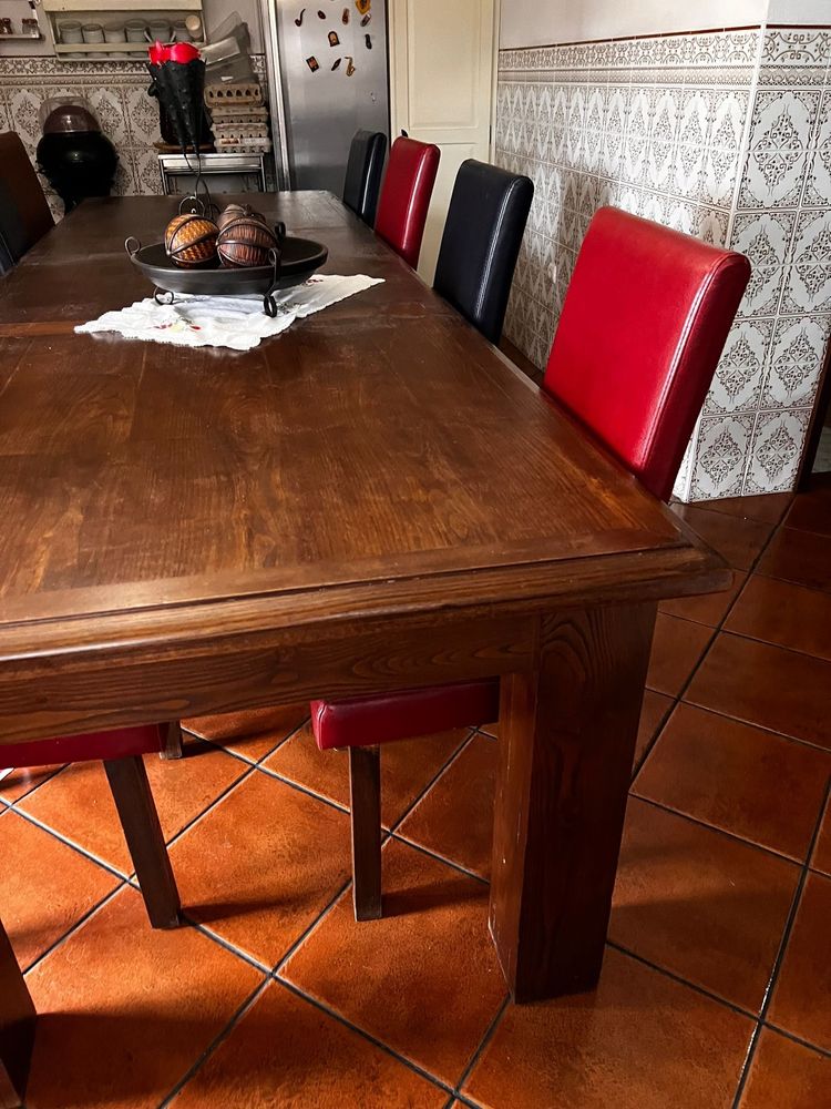 Mesa de Jantar de madeira maciça