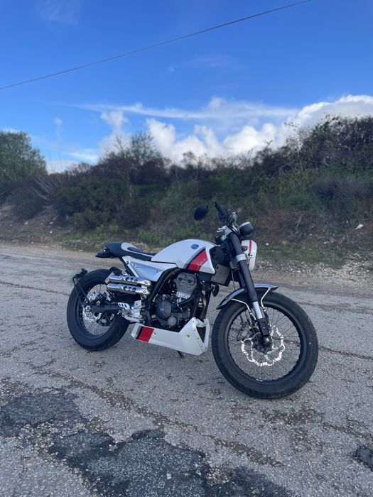 FB Mondial HPS 125 CBS