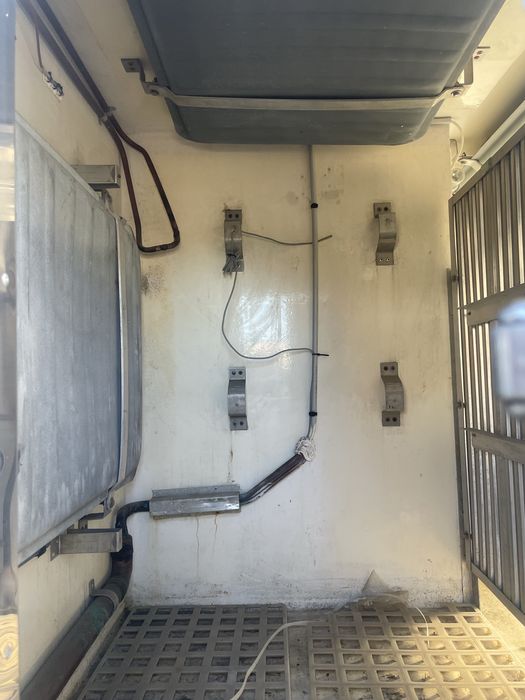 Морозильна будка (рефрижератор) (на автомобіль або стаціонарно)