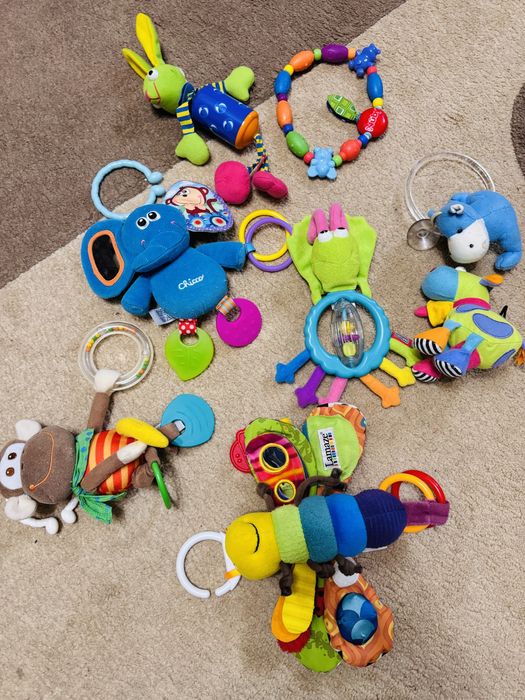 Игрушки chicco все за 1000