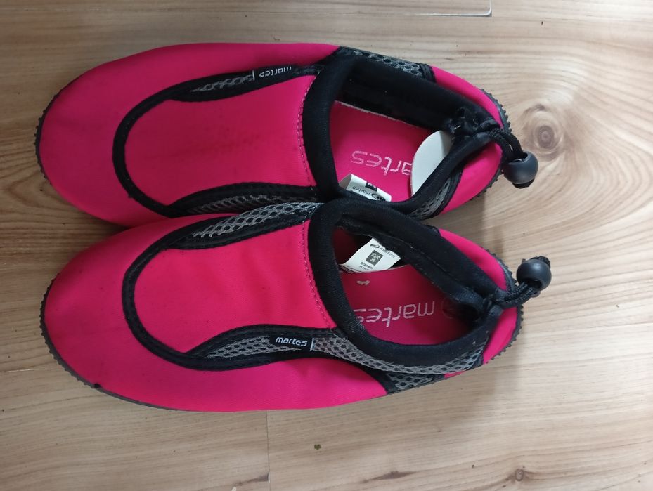 Buty do wody.r37
