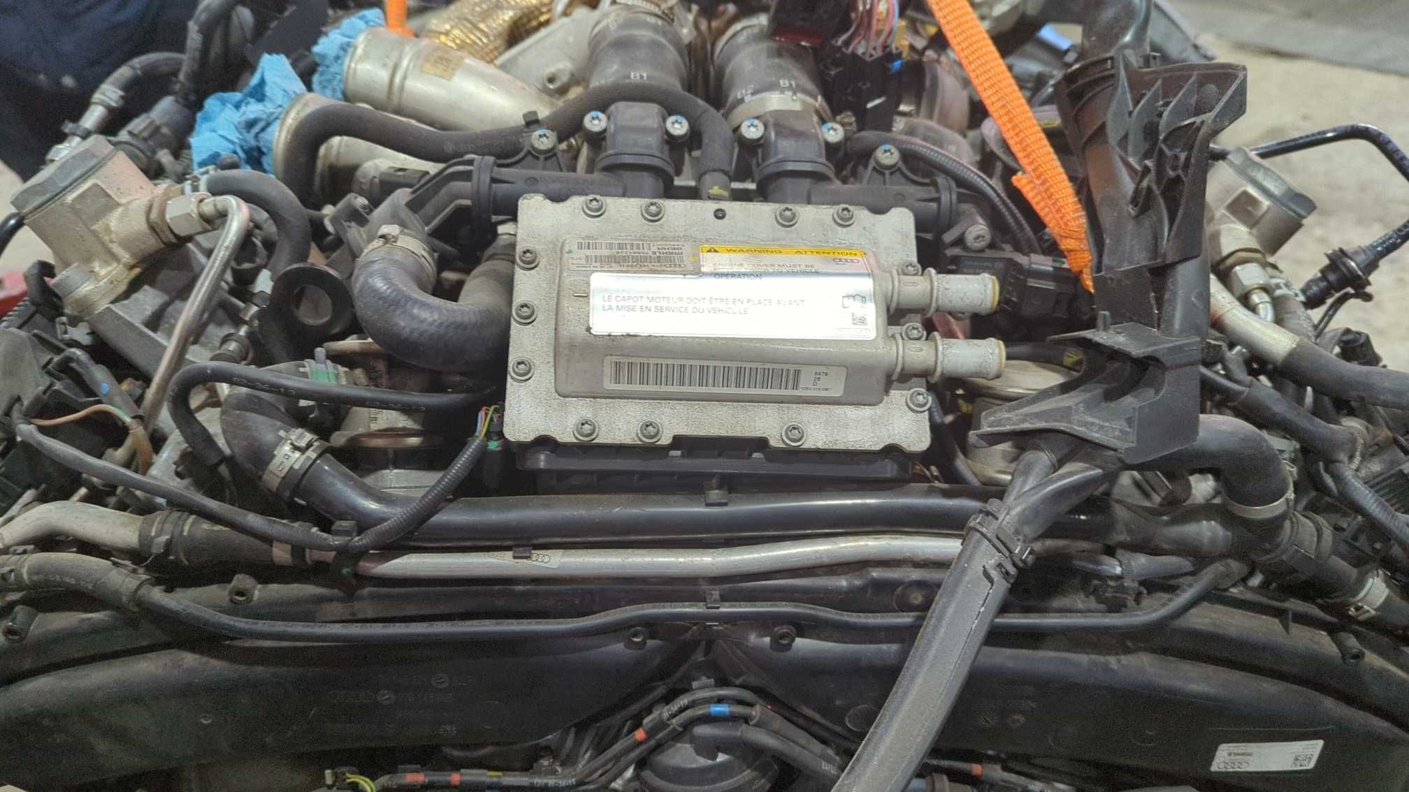 Двигатель 4,0L CEUC, в сборе с АКПП 7- ступ PXK для Audi S7 4G8
