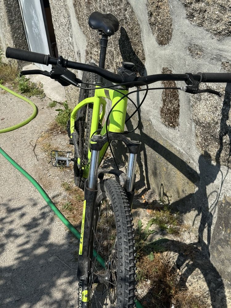 Bicicleta Rockrider 530