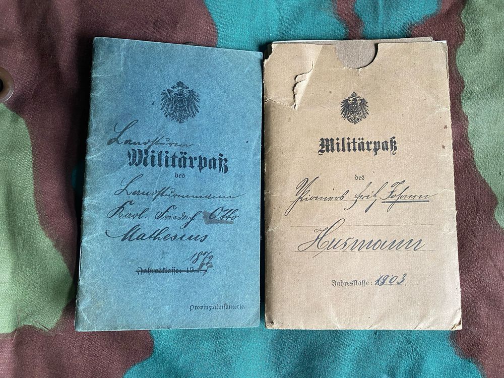 Dwie książeczki wojskowe militarpass Iww