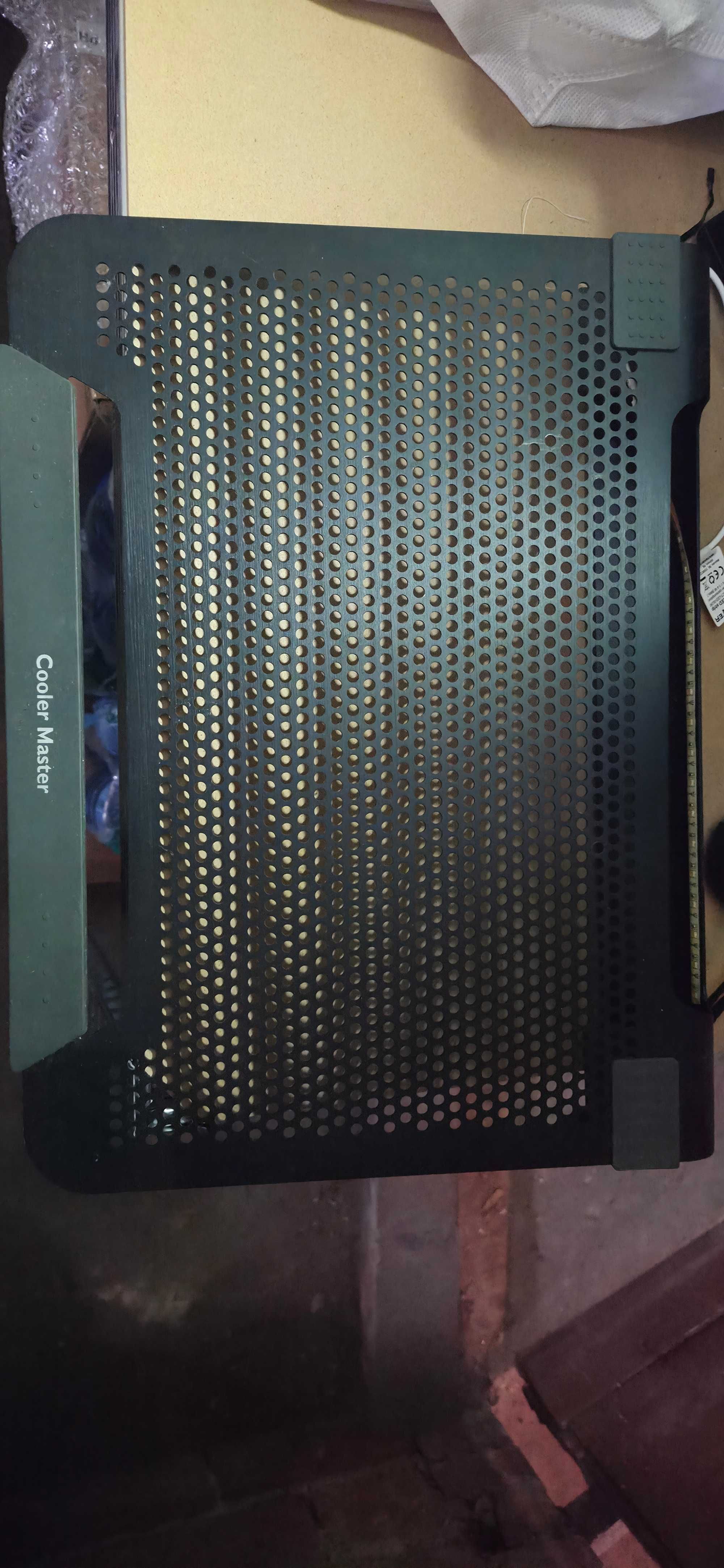 Podkładka chłodząca do laptopa coolermaster