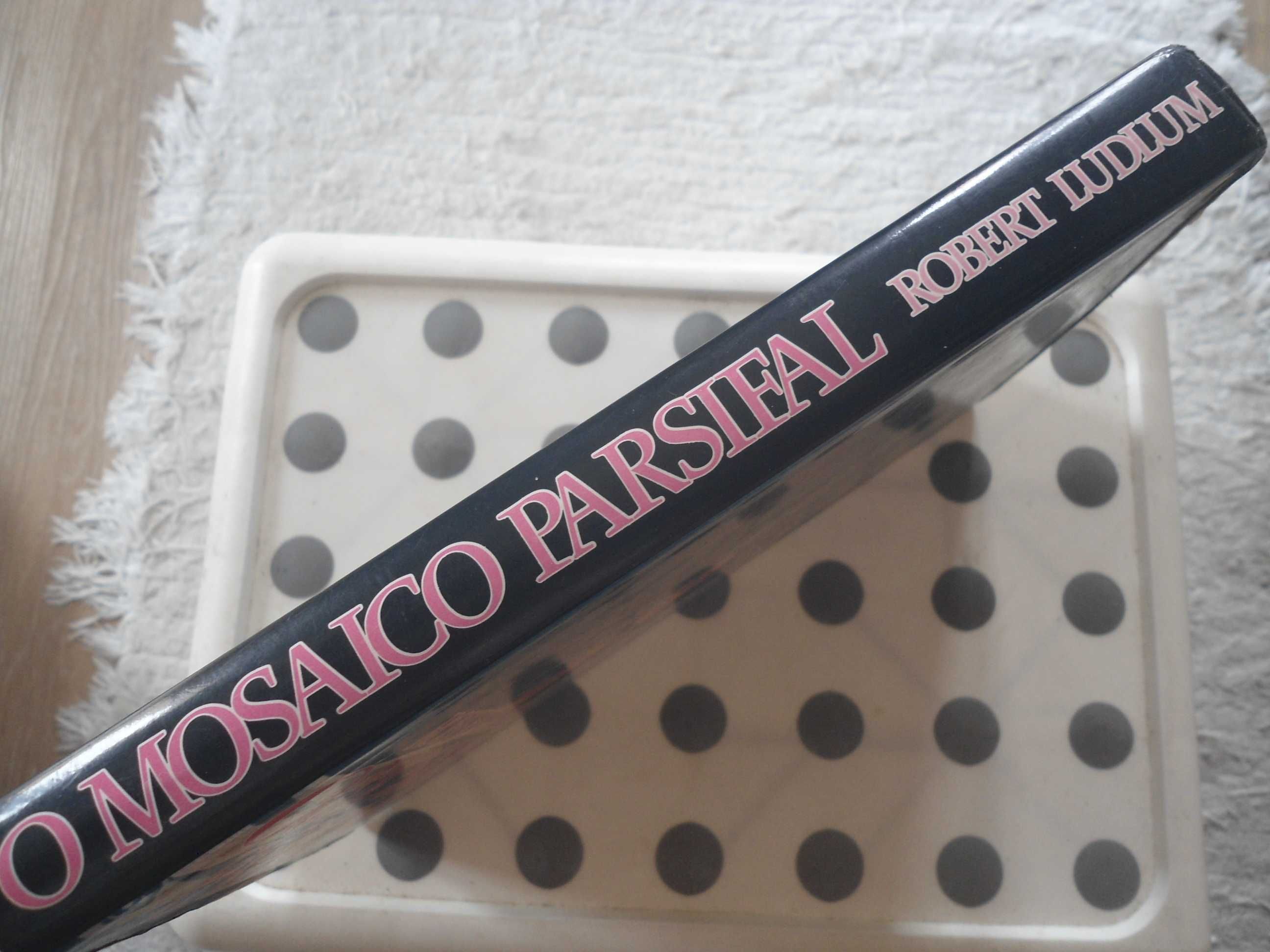 O Mosaico Parsifal por Robert Ludlum