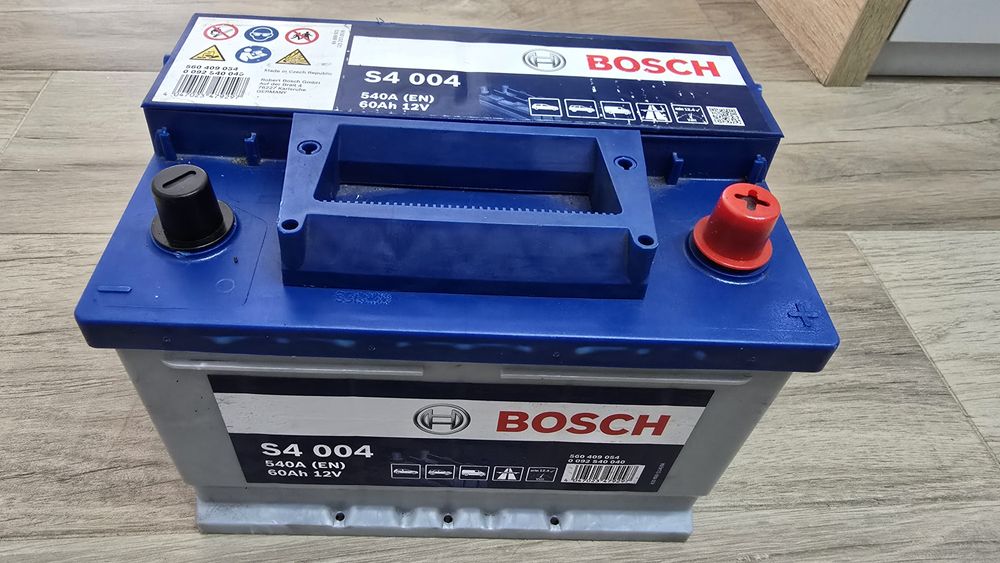 Sprzedam akumulator bosch 60 Ah