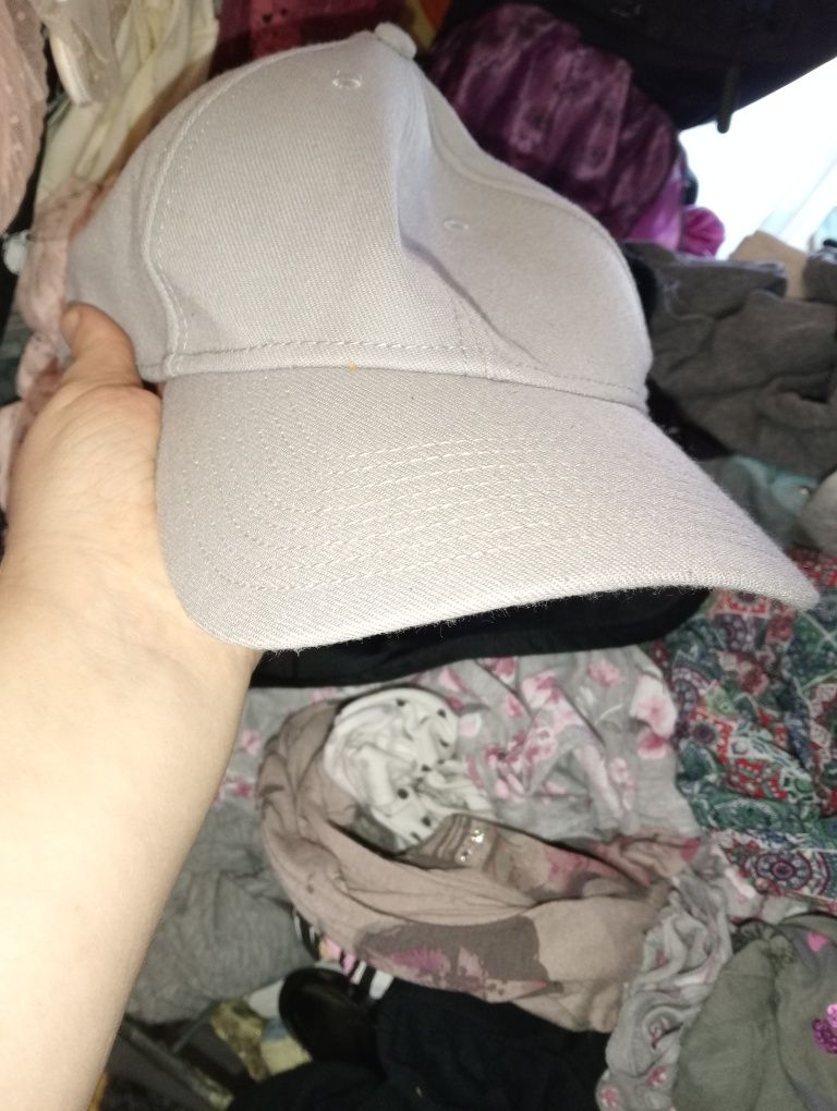 Czapka new era .