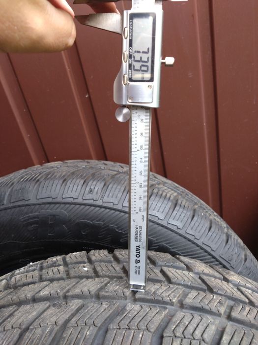 Opony zimowe SUV Barum Bravuris 3 4szt. 225/65/17