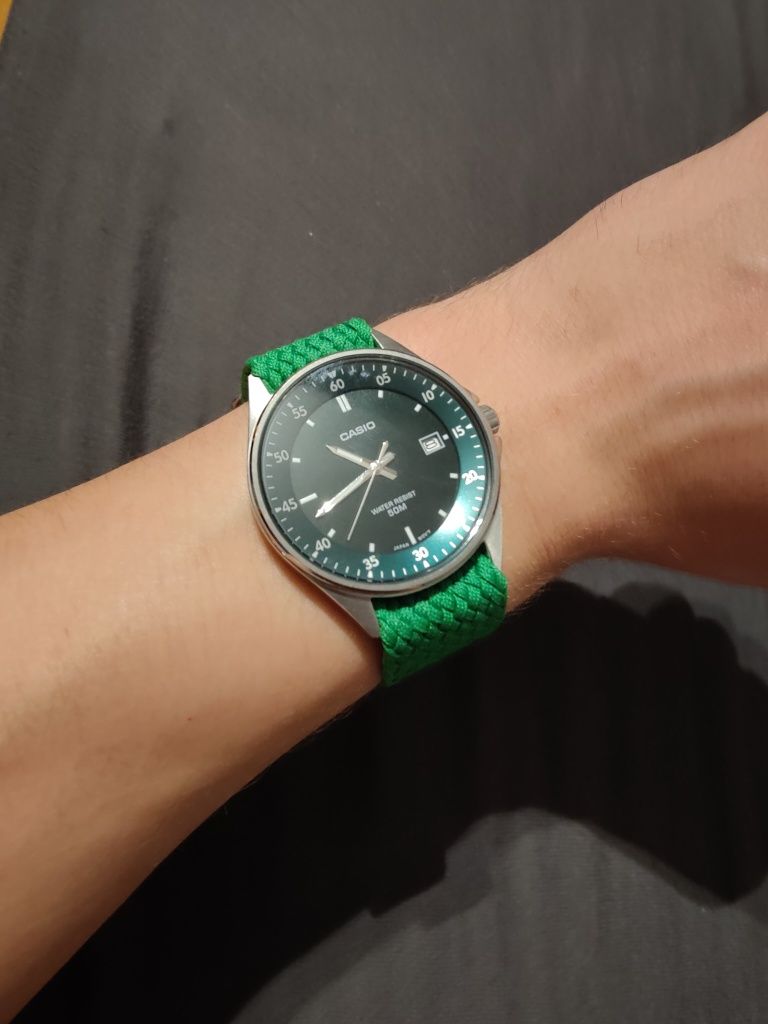 Zegarek Casio MTP zielony