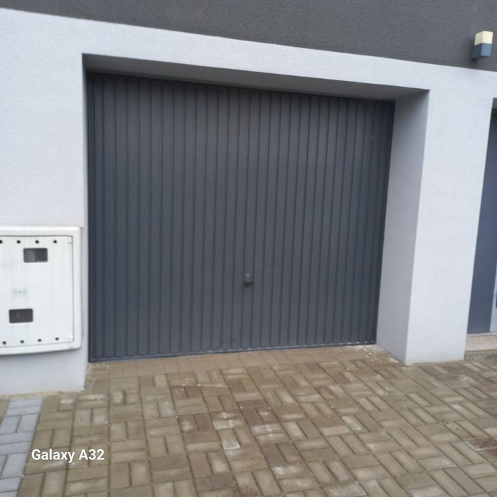 Nowa brama garażowa zdemontowana 2,15x2.60m