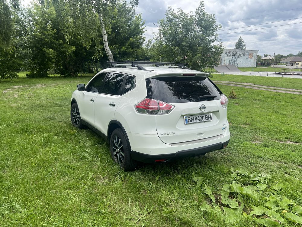 Продам Nissan Rogue