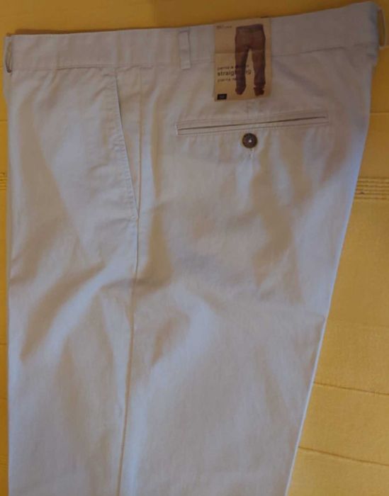 Calças homem modelo "chino"