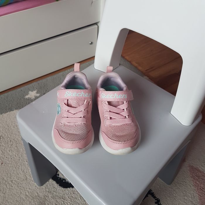 Buty skechers dziecięce rozmiar 23