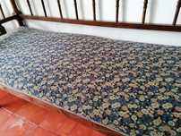 Conjunto de cadeirões antigos