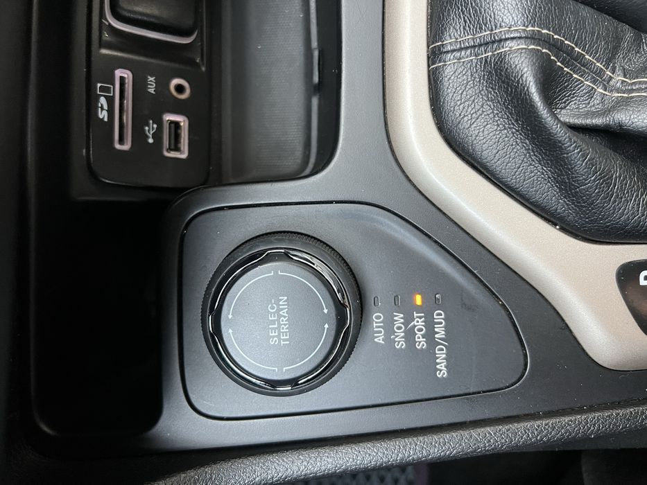 Jeep Cherokee Limited 4х4 газ/бензин Шкіра/ підігріви