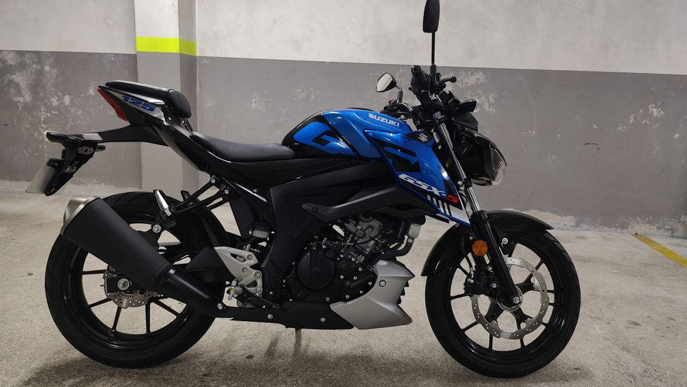Suzuki GSX-S 125 C/ Nova Só Mil km