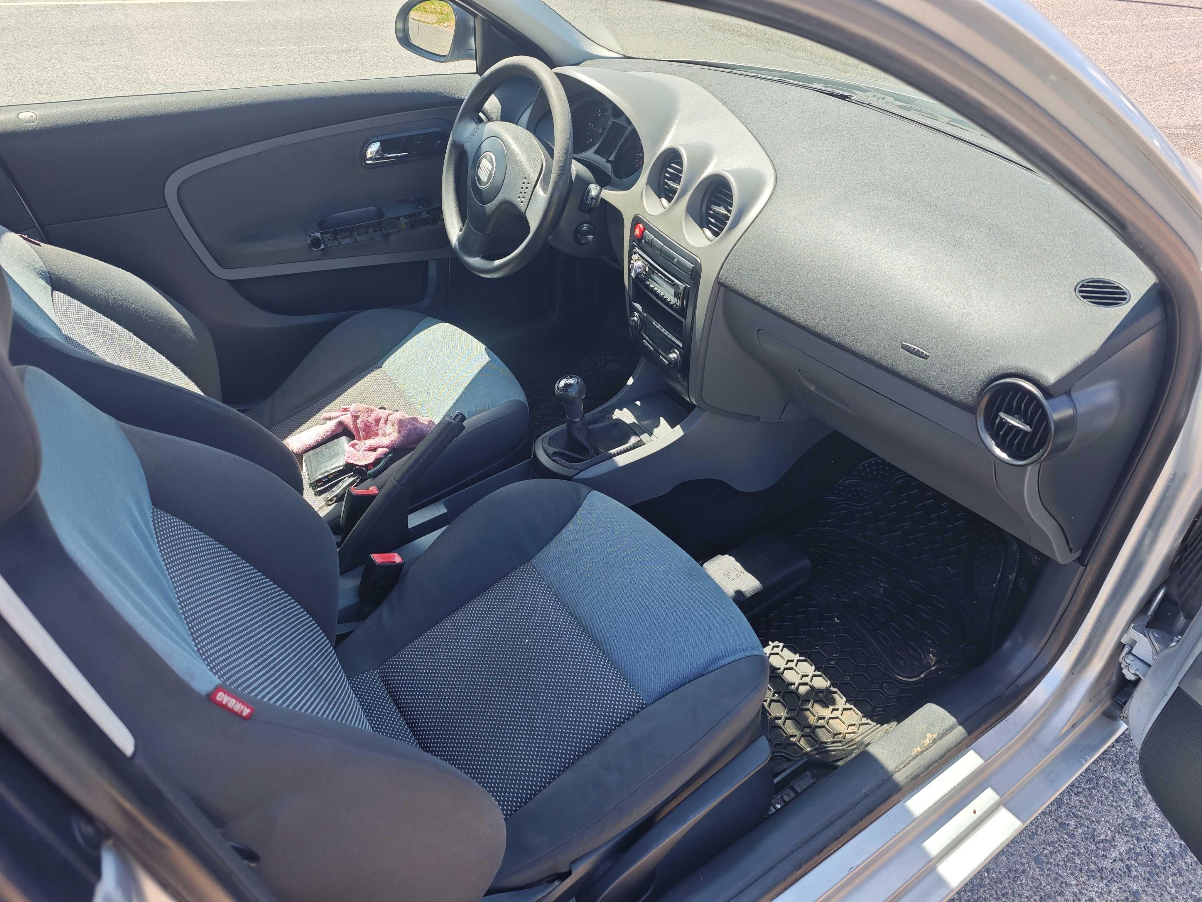 Seat ibiza 6l 1.4TDI 5 Lugares 2005