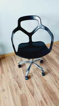 Krzesło czarne do biurka designerskie, regulowana wysokość