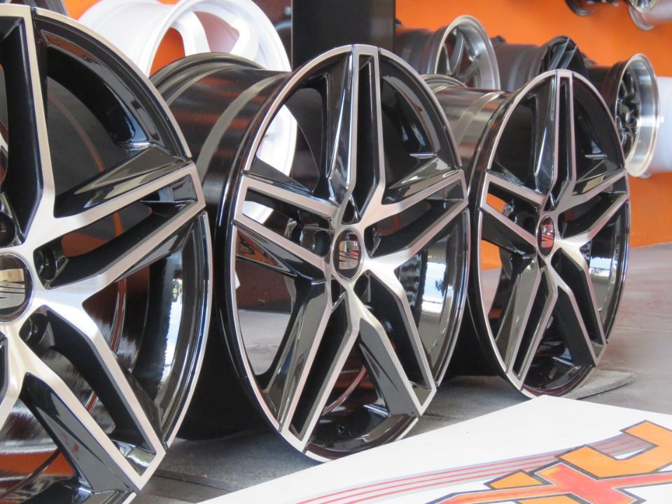 Jantes Look Seat Ibiza 6j FR 17 x 7.5 et45 5x100 Preto + Polido